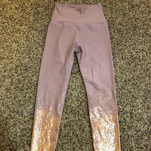 Beyond Yoga Ombré metallic leggings